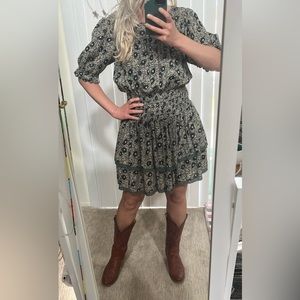 Beautiful dress. Size 8 Brand SEA New York